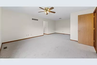 6962 Mapleridge Circle NW, Canton, OH 44718 - Photo 25