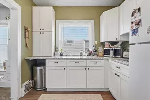 2095 Chesterland Ave, Oakwood, OH 44107 - Photo 7