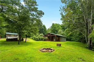 17881 Horseshoe Bend Rd E, Newcomerstown, OH 43832 - Photo 3