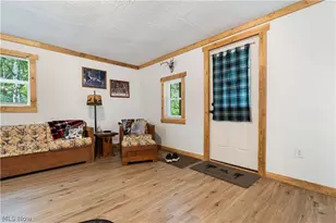 17881 Horseshoe Bend Rd E, Newcomerstown, OH 43832 - Photo 7