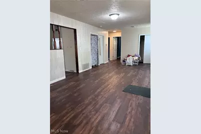 2300 Midway Avenue NE, Canton, OH 44705 - Photo 13