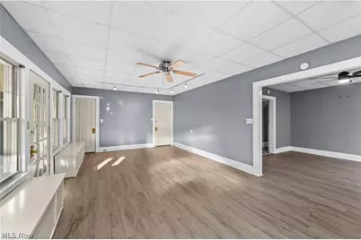 14724 Clifton Boulevard, Oakwood, OH 44107 - Photo 7