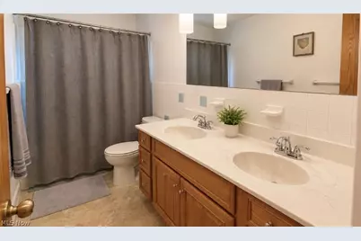 3302 Brenner Road, Barberton, OH 44203 - Photo 9