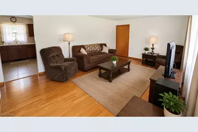 3302 Brenner Road, Barberton, OH 44203 - Photo 3