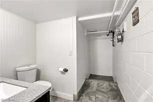 33081 Lake Rd, Avon Lake, OH 44012 - Photo 39