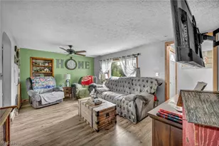 11690 Durkee Rd, Grafton, OH 44044 - Photo 17