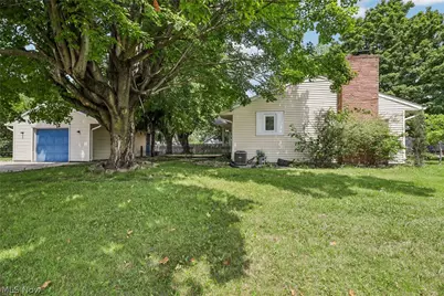 97 S Brown School Road, Vandalia, OH 45377 - Photo 11