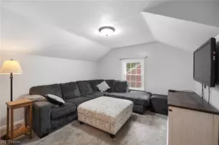 335 Vassar Ave, Elyria, OH 44035 - Photo 21