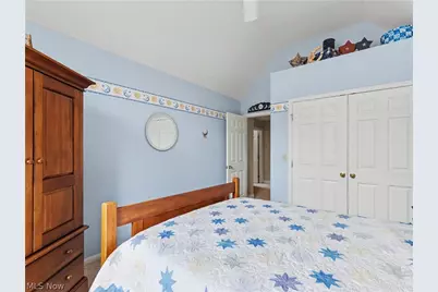 2039 Bent Creek Trail, Cuyahoga Falls, OH 44223 - Photo 29