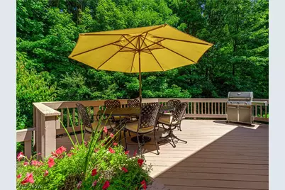 2039 Bent Creek Trail, Cuyahoga Falls, OH 44223 - Photo 39