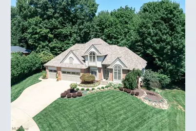 2039 Bent Creek Trail, Cuyahoga Falls, OH 44223 - Photo 3