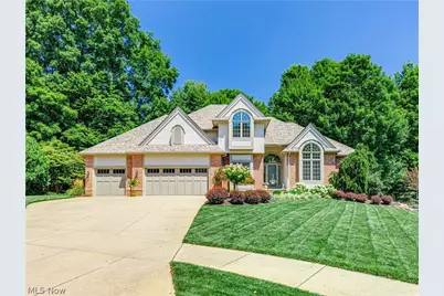 2039 Bent Creek Trail, Cuyahoga Falls, OH 44223 - Photo 1