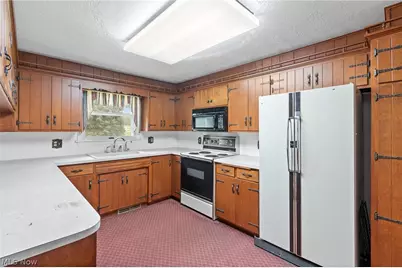 2644 Mount Eaton Road S, Dalton, OH 44618 - Photo 13
