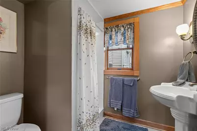 48211 Moore Road, East Liverpool, OH 43920 - Photo 31