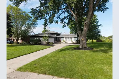 5058 Millwood Drive, Grandview Heights, OH 44147 - Photo 3