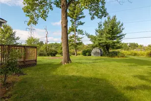 5058 Millwood Dr, Grandview Heights, OH 44147 - Photo 5