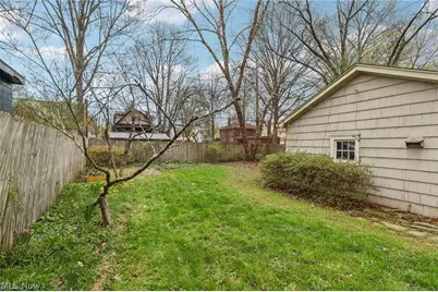 141 Melbourne Avenue, Akron, OH 44313 - Photo 27