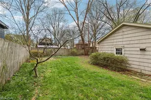 141 Melbourne Ave, Akron, OH 44313 - Photo 27