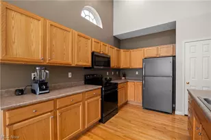 5052 Forestland Ct, Brunswick, OH 44212 - Photo 13