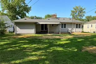 251 Hilliard Rd, Elyria, OH 44035 - Photo 11
