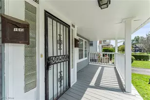 1041 E 146th St, Loveland, OH 44110 - Photo 3