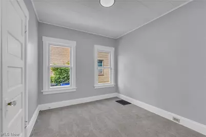 1041 E 146th Street, Loveland, OH 44110 - Photo 15