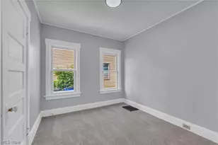 1041 E 146th St, Loveland, OH 44110 - Photo 15