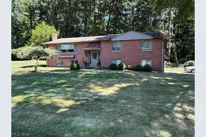 5030 Gardendale Avenue NE, Canton, OH 44714 - Photo 3
