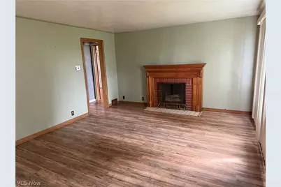4222 Southway Street SW, Massillon, OH 44646 - Photo 13