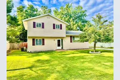 38102 Parkway Boulevard, Willoughby, OH 44094 - Photo 3
