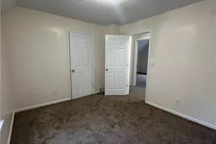 881 Harbor St, Conneaut, OH 44030 - Photo 23