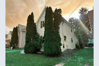 881 Harbor Street, Conneaut, OH 44030 - Photo 3