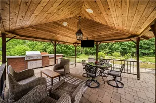 10704 Majesty Ln, Concord Twp, OH 44077 - Photo 43