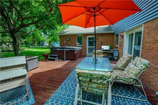 2337 Reno Dr, Louisville, OH 44641 - Photo 9