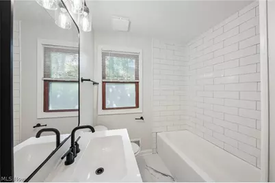 1155 Bell Court, Elyria, OH 44035 - Photo 11