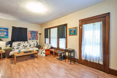 446 E Voris Street, Akron, OH 44311 - Photo 5