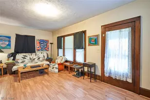 446 E Voris St, Akron, OH 44311 - Photo 5