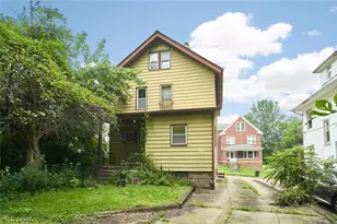 446 E Voris St, Akron, OH 44311 - Photo 3