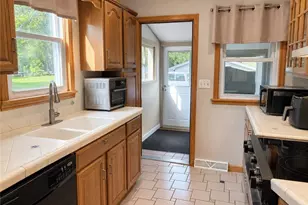376 Fairgrounds Rd, Painesville, OH 44077 - Photo 9