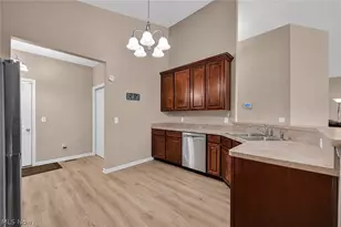 9036 Morgan Cir, North Ridgeville, OH 44039 - Photo 11