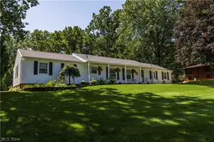 690 N Azalea Blvd, Barberton, OH 44203 - Photo 49