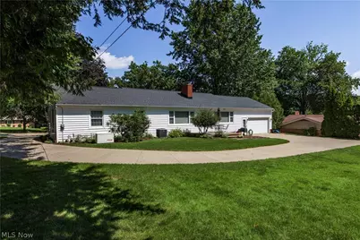 690 N Azalea Boulevard, Barberton, OH 44203 - Photo 45