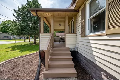 3804 Eigen Street, Youngstown, OH 44515 - Photo 3