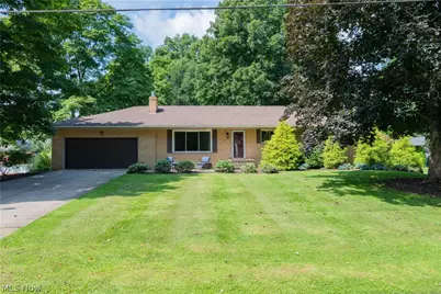 484 Beaumont Drive, Fairlawn, OH 44333 - Photo 1