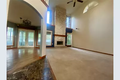 312 Middlestone Way, Cuyahoga Falls, OH 44223 - Photo 5