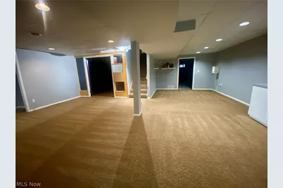 312 Middlestone Way, Cuyahoga Falls, OH 44223 - Photo 19