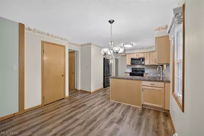 2879 Wexford Boulevard, Stow, OH 44224 - Photo 17