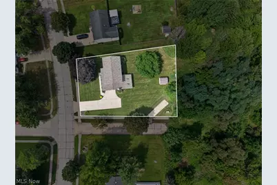 2879 Wexford Boulevard, Stow, OH 44224 - Photo 3