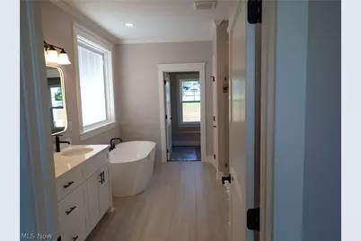 3071 Meadow Creek Drive, Aurora, OH 44202 - Photo 13