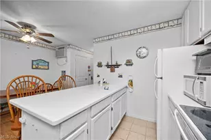 216 W Lakeshore Dr, Port Clinton, OH 43452 - Photo 17